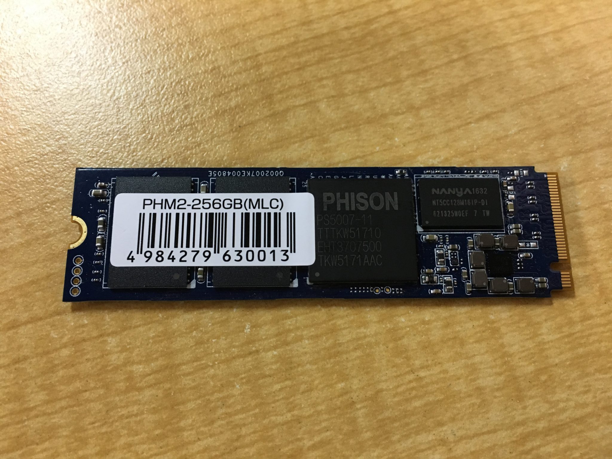 M.2のSSDにはめっさwin7入れにくい。PHISONのM.2のSSDその2 | 荒木